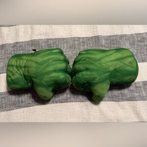 💚Marvel Hulk LG Smash Green Wearable Big Plush Hands Fists💚